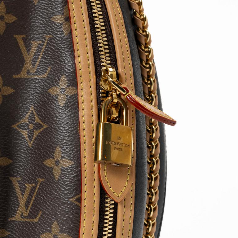 Louis Vuitton, Bag, Sac Egg Souplé, 2020.