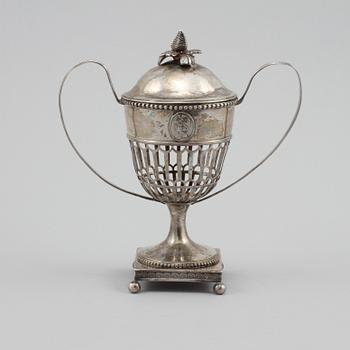 SOCKERSKÅL, silver, Sven Pihlgren, Jönköping, 1799. Vikt 225 g.
