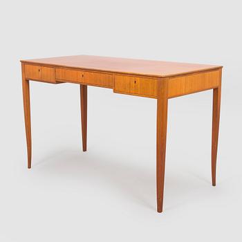 Carl Malmsten, skrivbord, "Guldheden", 1900-talets andra hälft.