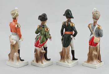 FIGURINER, 4 st, porslin, 1900-talets andra hälft.