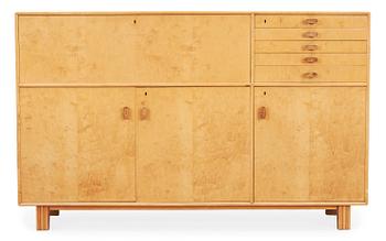 An Axel Larsson birch cabinet, Svenska Möbelfabrikerna, Bodafors, ca 1935.