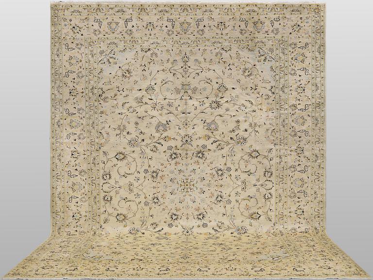 A Keshan carpet, 405 x 304 cm.