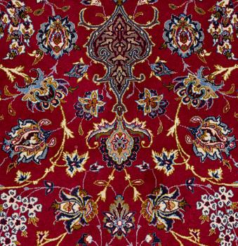 Matta, Old Isfahan, part silk, ca 298,5 x 203 cm.