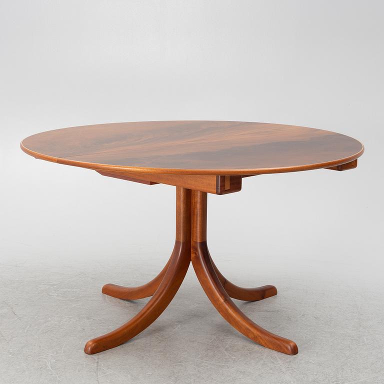 Josef Frank, matbord, modell 771. Firma Svenskt Tenn.