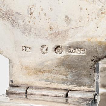 CG Hallberg, vinkanna, silver och glas, Stockholm 1899.