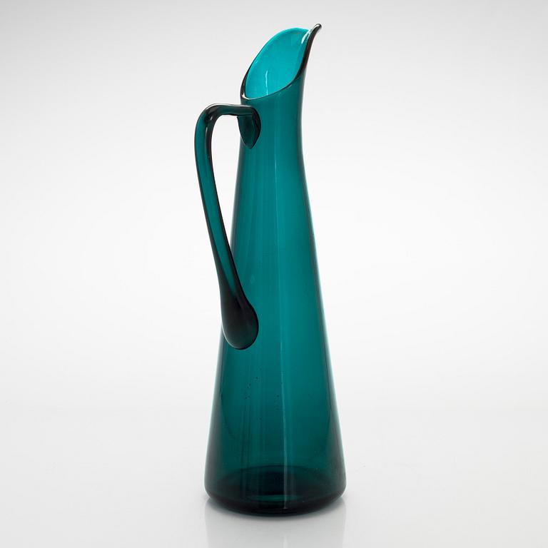 Nanny Still, A set of mid 20th century  jug and 6 goblets, T/335, for Riihimäki Glasswork. In production 1950-1970.