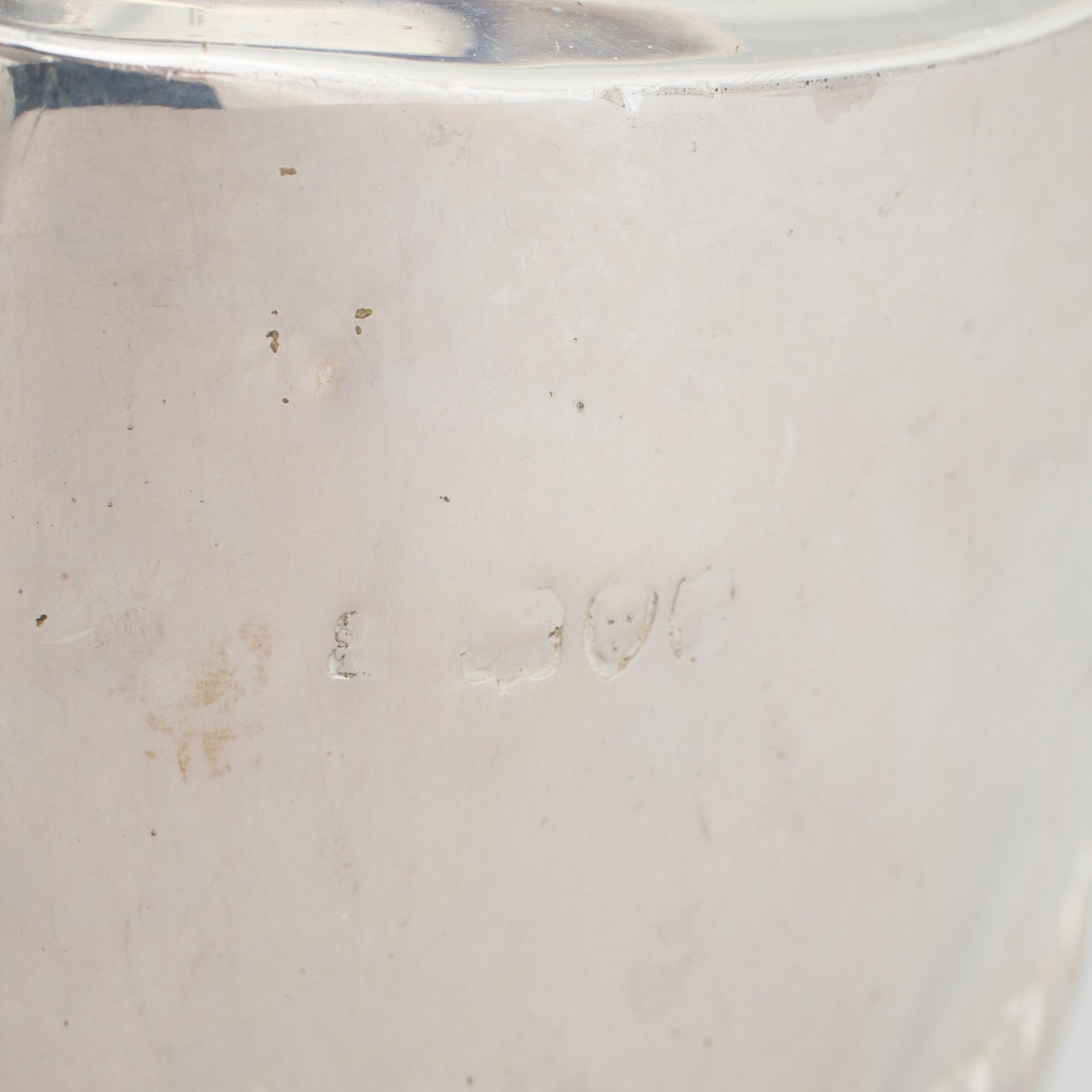 A silver coffee pot by John Aldwinckle & Thomas Slater, London, England, 1890. Total weight 540 grams.