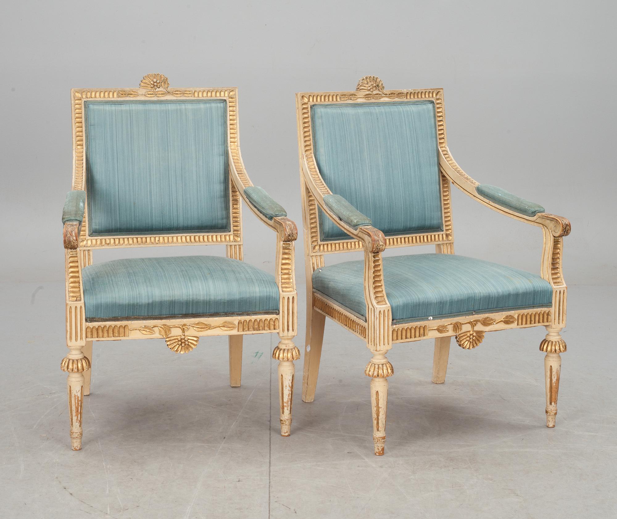 SALONGSGRUPP, 9 delar, gustaviansk stil, 1900-talets början.