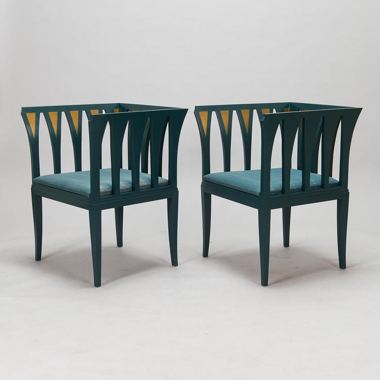 Eliel Saarinen, A pair of "The Blue Chair" armchairs Adelta, Finland 1983.