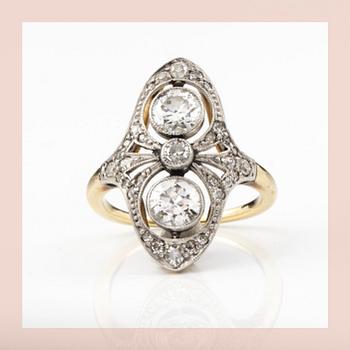 RING, a Edwardian old-cut diamond ring. Circa 1910. Total carat weight circa 1.15 cts.