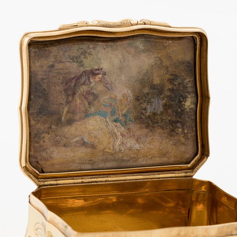 Dosa, 18K guld med miniatyr i gouache inuti locket, 1700-tal, såld av Bolin & Jahn, S:t Petersburg, ca 1840.
