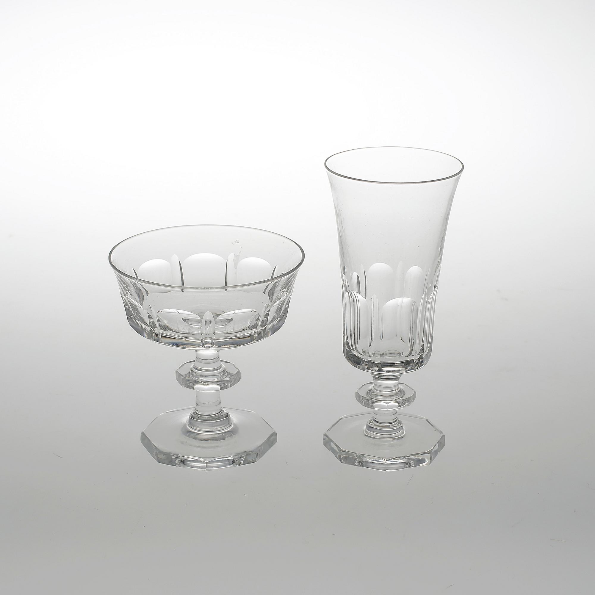 CHAMPAGNE- OCH VINGLAS, 24, "Hamra", Elis Bergh, Kosta.