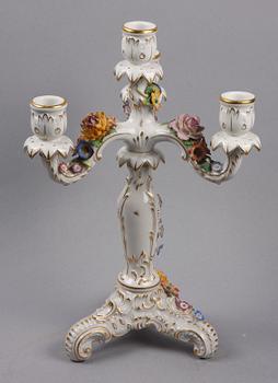 KANDELABER, porslin, rokokostil, Schierholz, Tyskland tidigt 1900-tal.