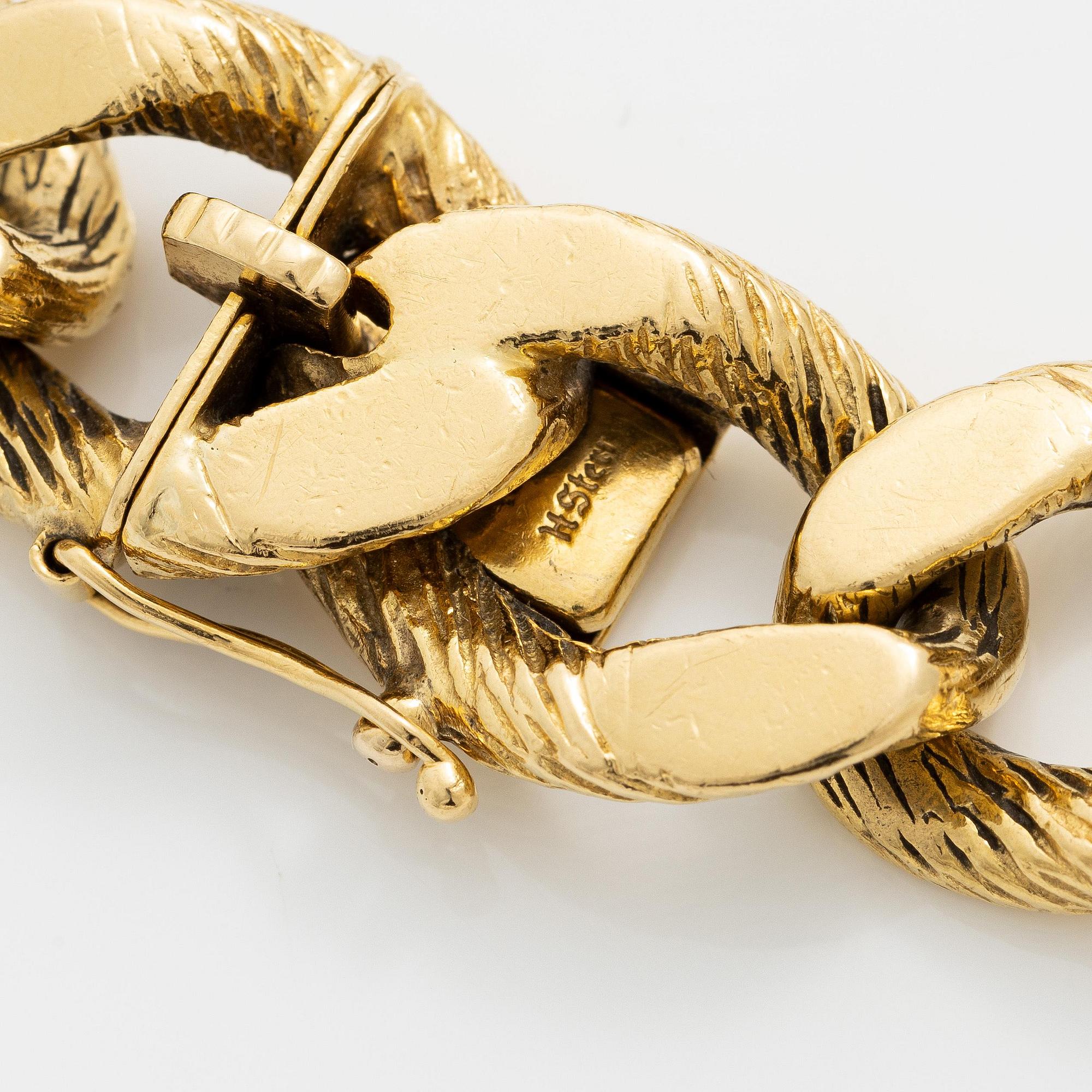 An H. Stern bracelet 18K gold.