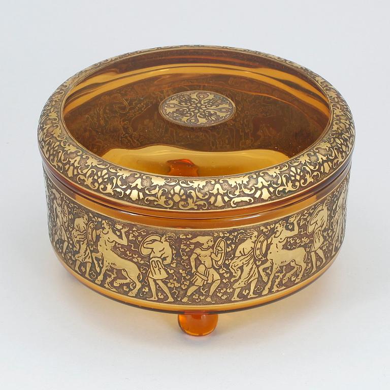 BRUK MED LOCK, glas, Moser Karlsbad, 1900-tal, signerad.