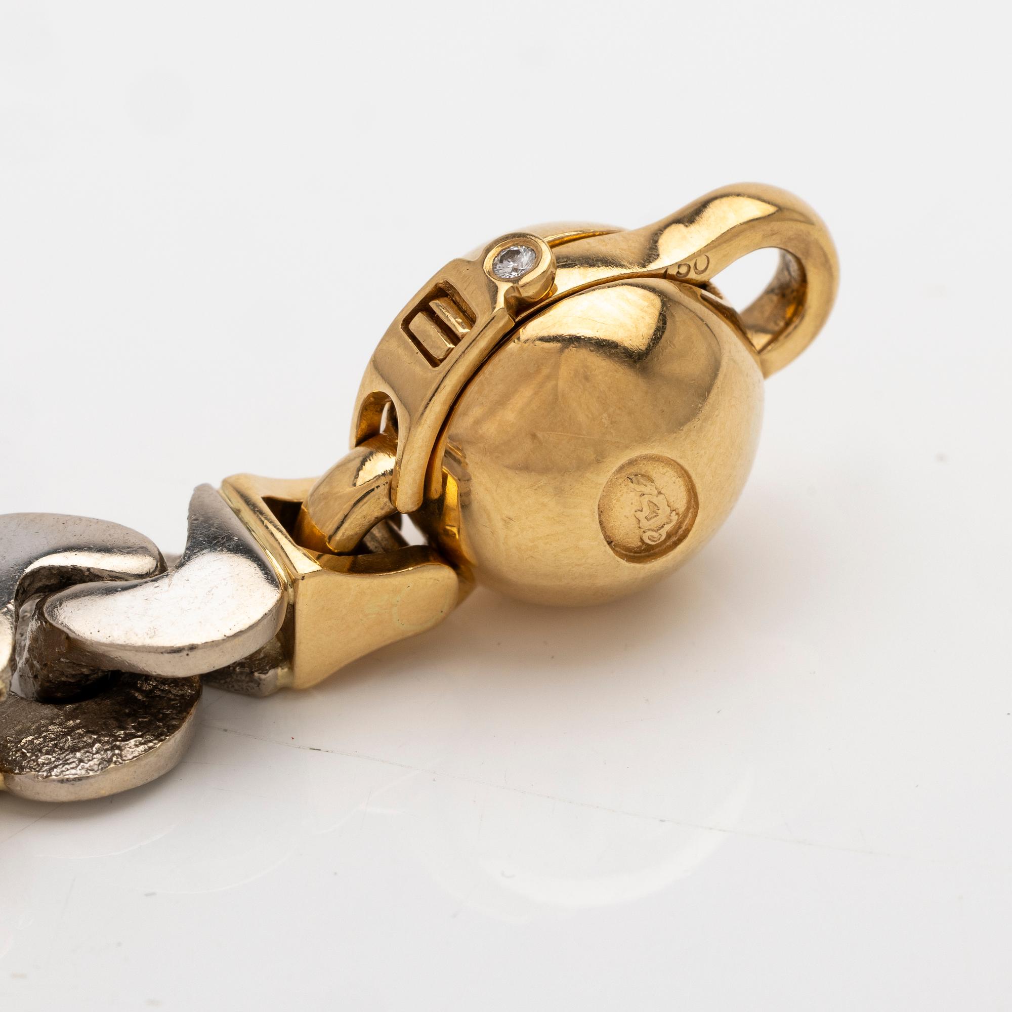 18k gold bracelet with a diamond, Per Borup Design, Denmark.