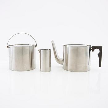 "Cylinda-Line" 4 dl Stelton, Denmark, late 20th century.