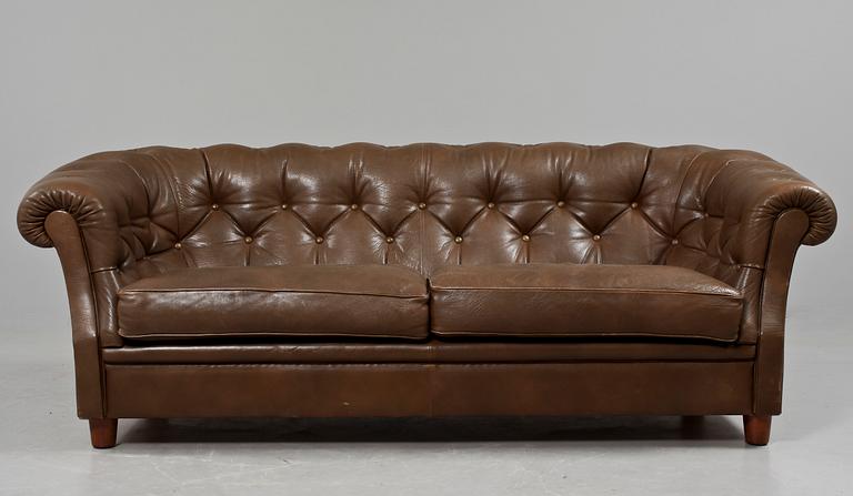 SOFFA, OPE Möbler, 1900-talets fjärde kvartal.