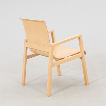 Alvar Aalto, karmstol, modell 403, Artek Finland 1900-talets slut.