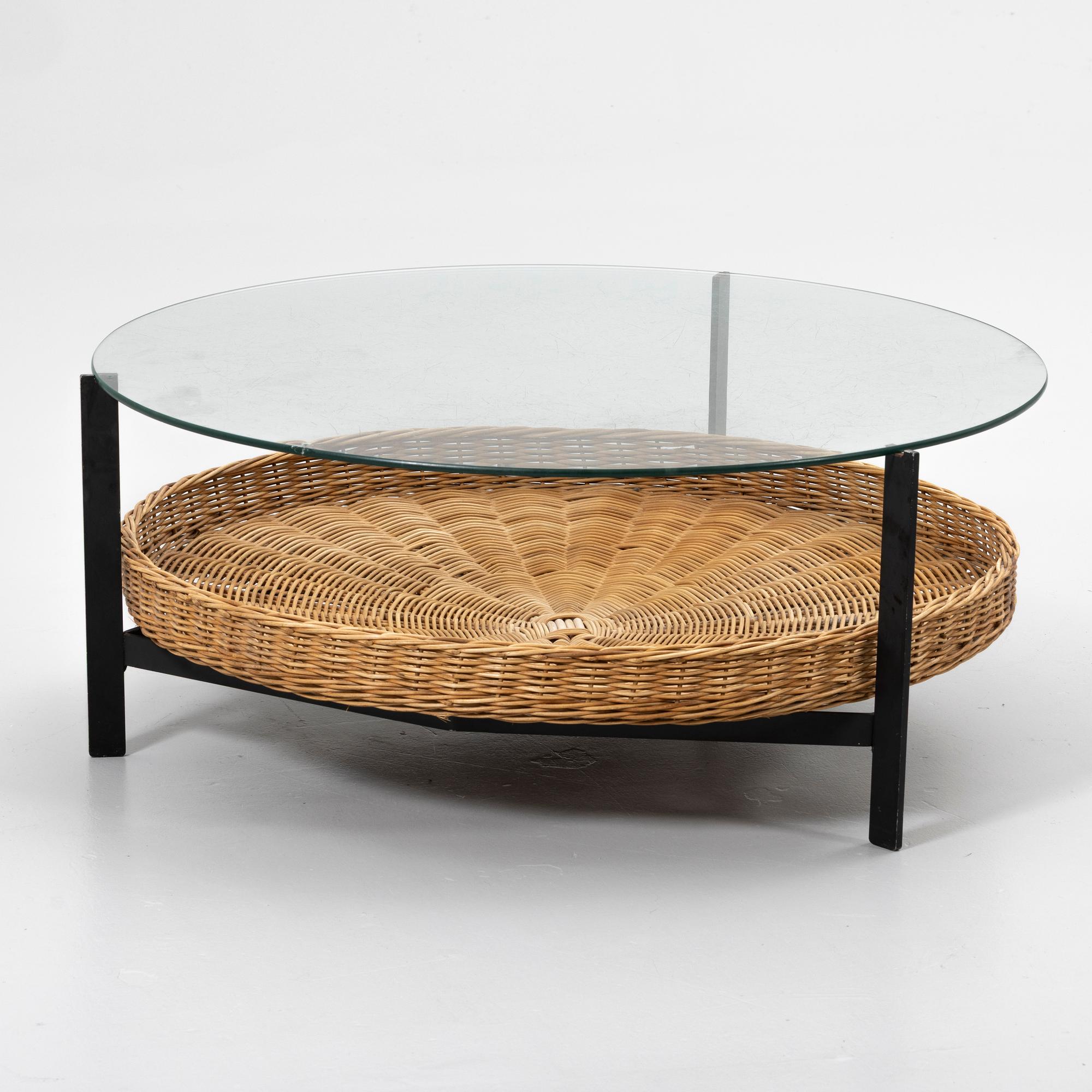 Coffee table, 21st century.