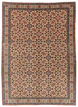 318. A fine mid 20th century Qum carpet of Zeichur design, Central Iran, c. 318 x 235 cm.
