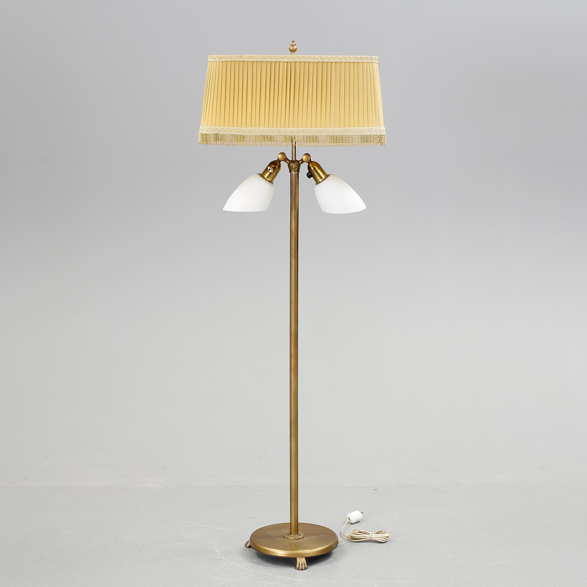 GOLVLAMPA, 1940/50-tal.
