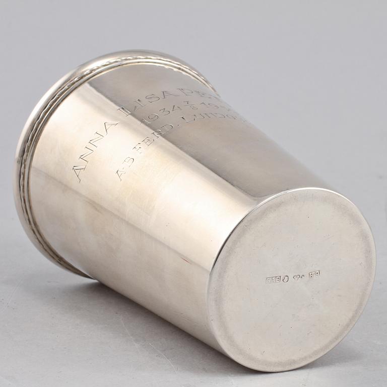 BÄGARE, silver, GAB, Stockholm 1958, vikt 165 g.