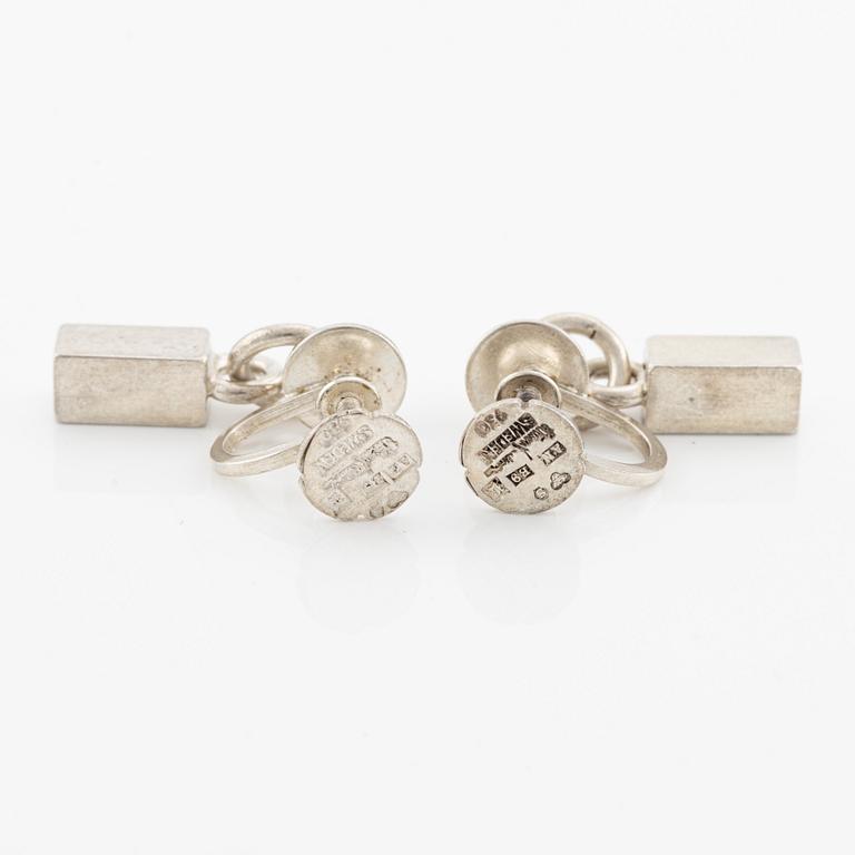 Wiwen Nilsson, earrings, one pair, silver. Lund 1952.