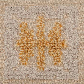 RUG. Knotted pile in relief. 199,5 x 123,5 cm. Sweden, the first half of the 20th century.