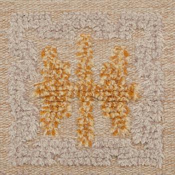 RUG. Knotted pile in relief. 199,5 x 123,5 cm. Sweden, the first half of the 20th century.