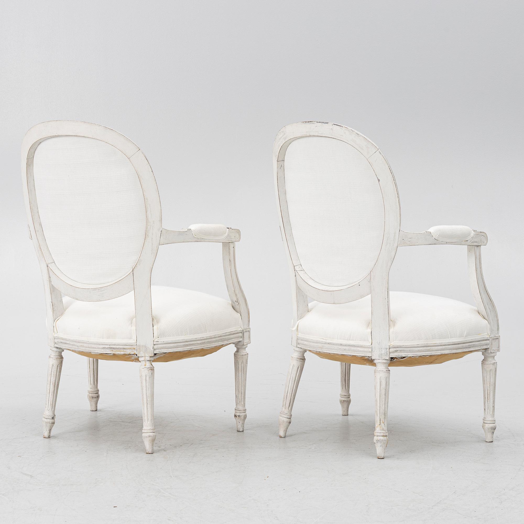 Armchairs, a pair, Gustavian style, 20th century.