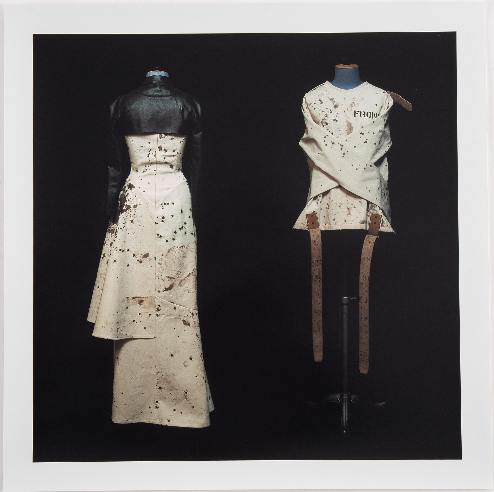 Franko B, complete boxed set with 10 prints by Franko B and text by Francesca Alfano Miglietto.