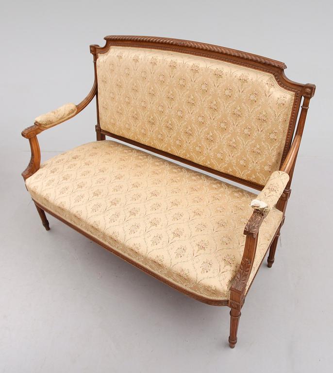 SOFFA, Louis Seizestil, 1800-talets andra hälft.