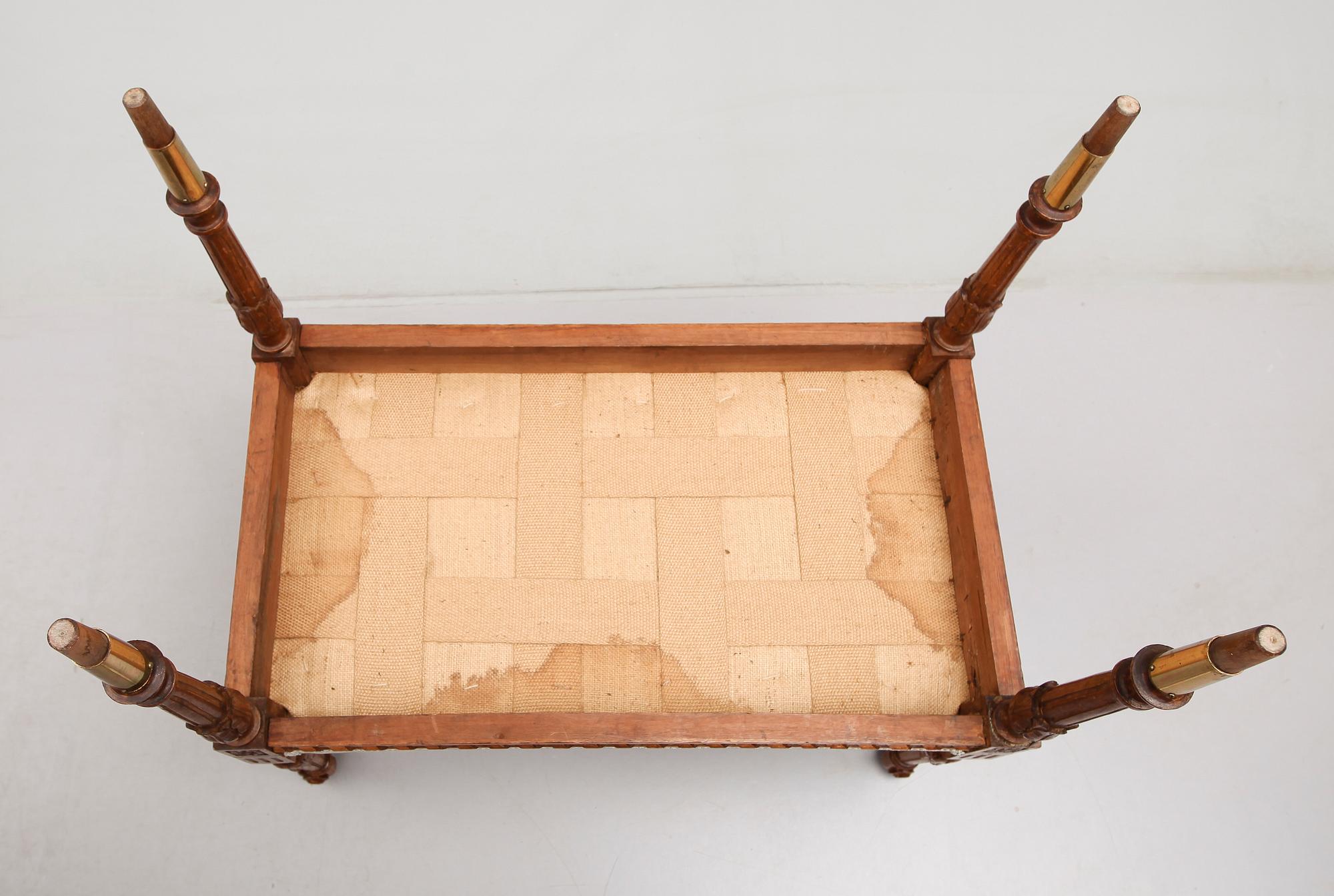 BANKETT, gustaviansk stil, 1900-talets första hälft.