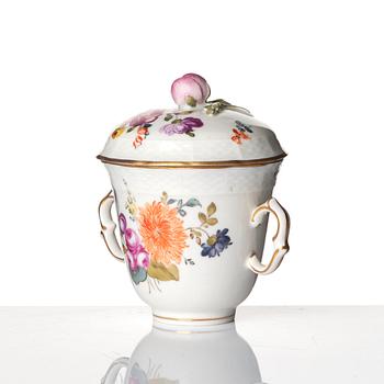 A Vienna trembleuse chocholate cup with cover, 18th Century.