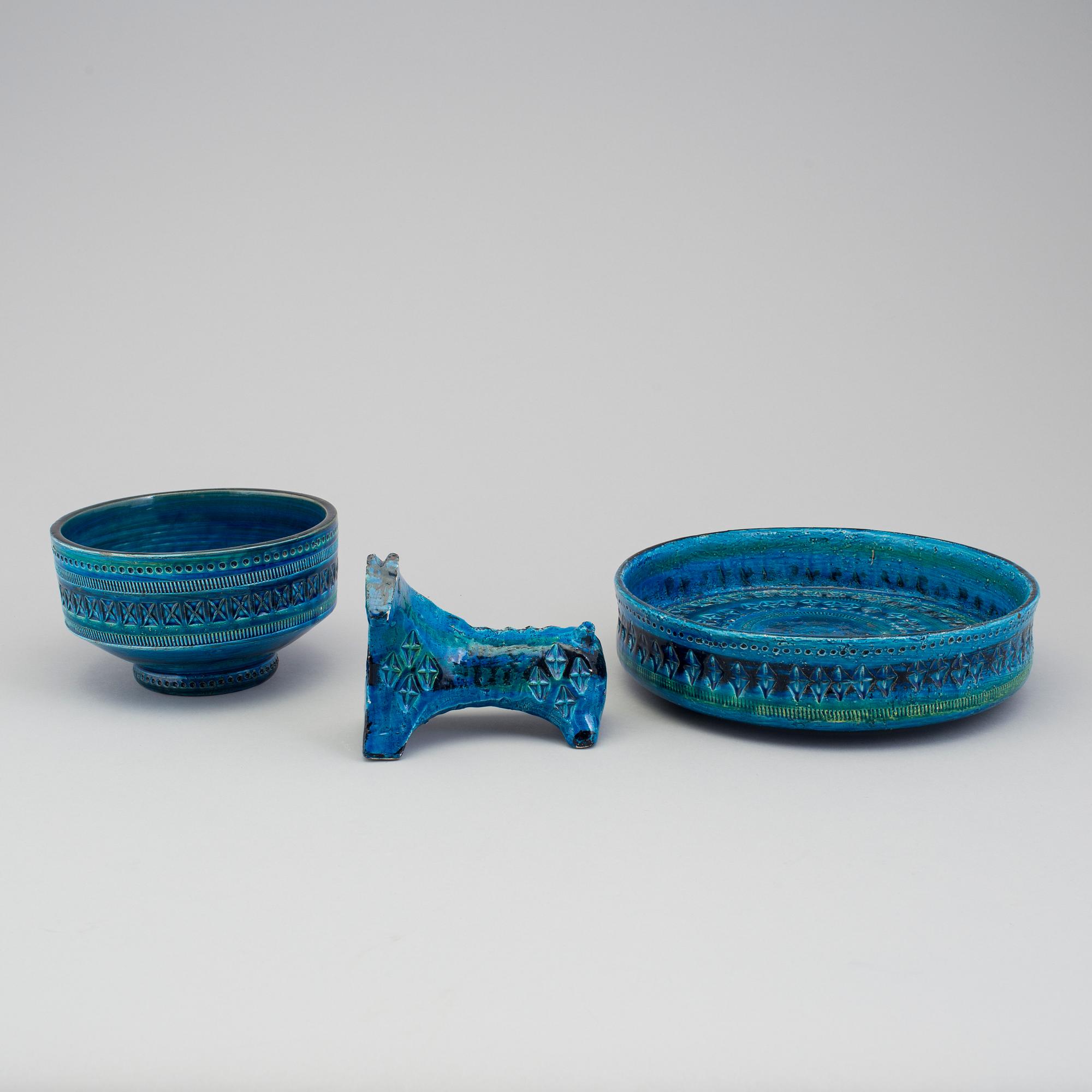 FIGURINE AND BOWLS, 3 parts, Bitossi, Italy, 1960s.