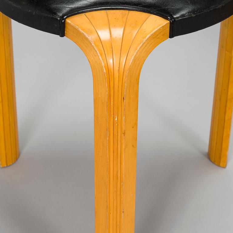 Alvar Aalto, pallar, 3 st, modell X600, Artek 1960-tal.