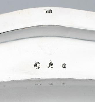 SERVERINGSFAT, silver, Danmark 1918. Vikt ca 1391 g.