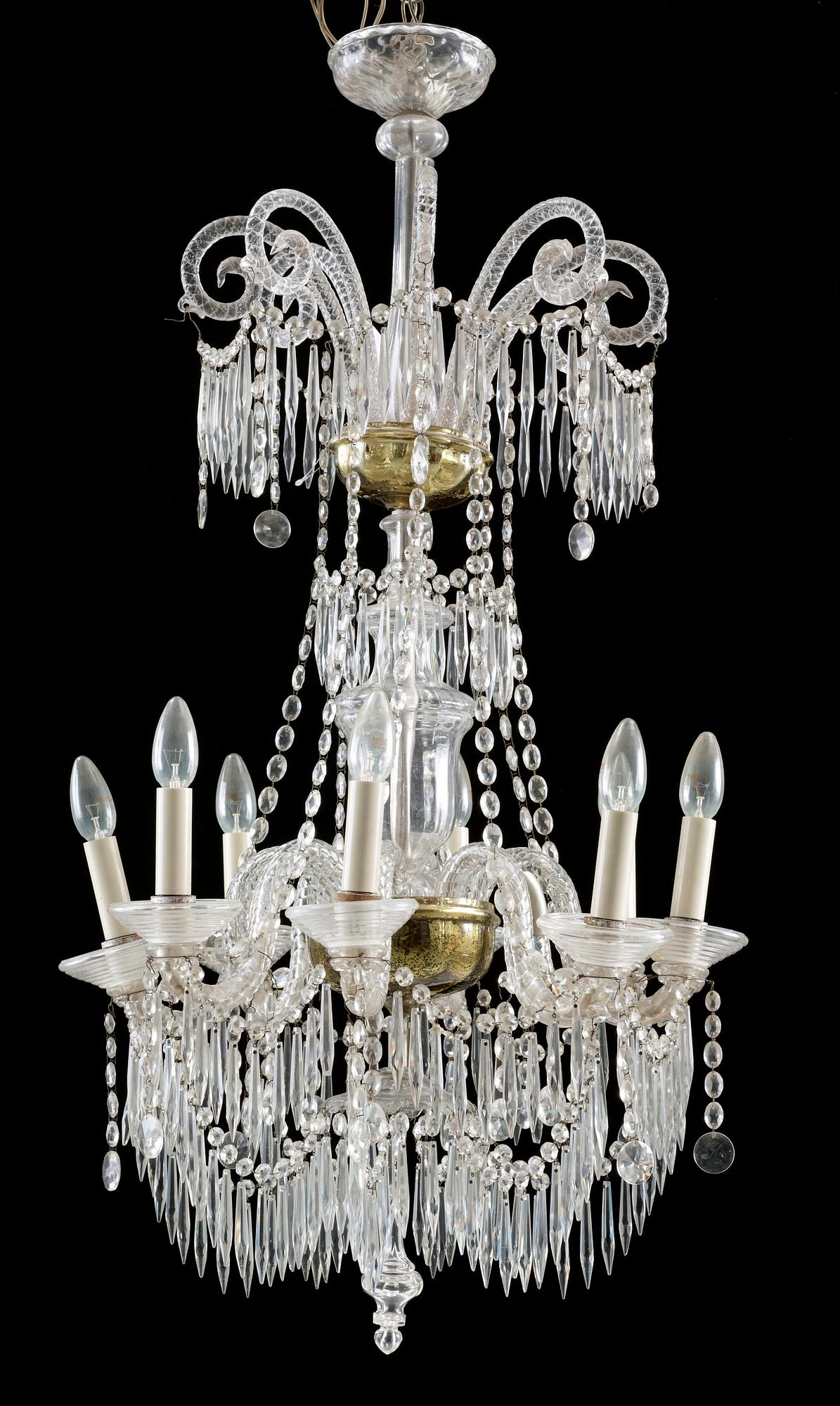 LJUSKRONA, glas, 1800-tal. H 105.