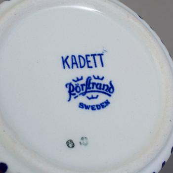 KAFFEKOPPAR MED FAT, 11 st. "Kadett", Hertha Bengtsson, Rörstrand. Formgiven 1954.