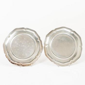 Plates, a pair, silver, GAB, Stockholm, 1928.