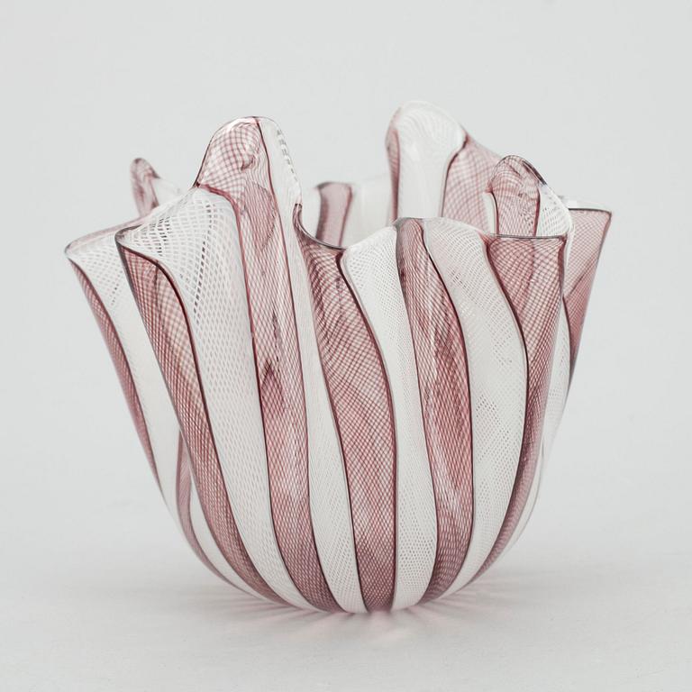 VAS, glas, Fulvio Bianconi och Paolo Venini, Murano, Italien. Otydlig signering.