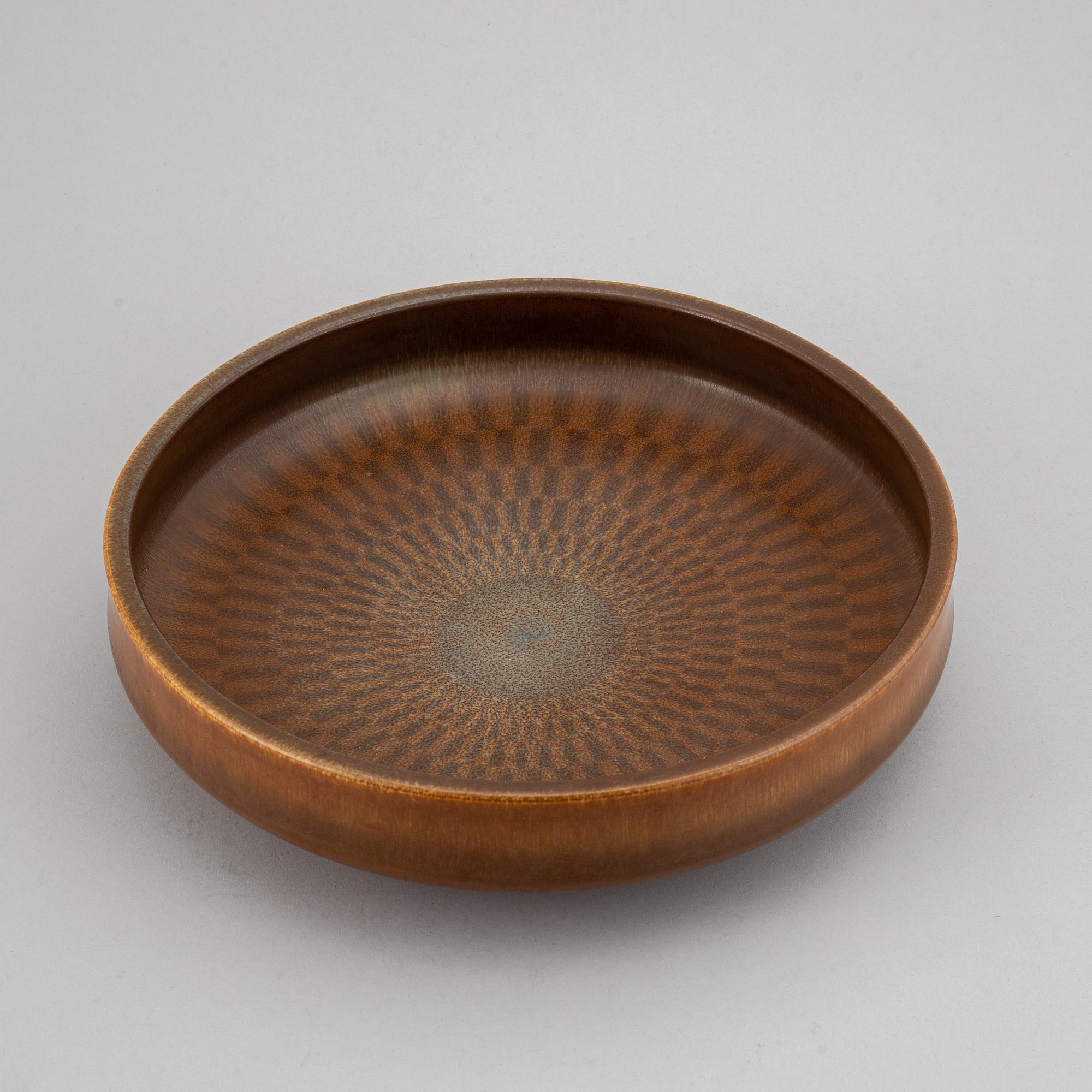 Berndt Friberg, a glazed stoneware dish, Gustavsbergs Studio, signed Friberd with date letter "b" for 1960.