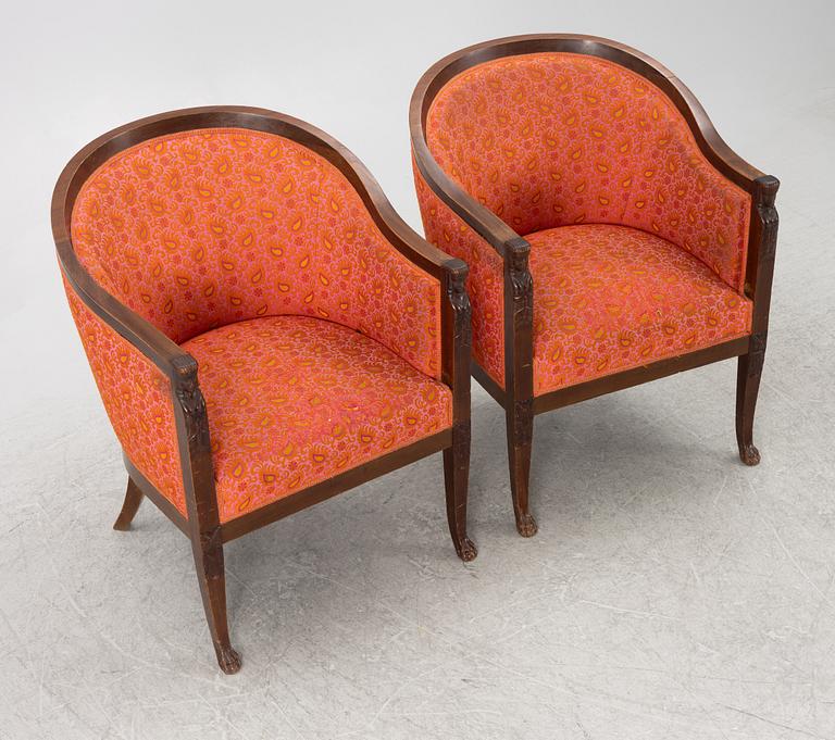 Fåtöljer ett par, empirestil, omkring år 1900.