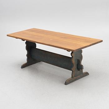 Gateleg table, 20th Century.