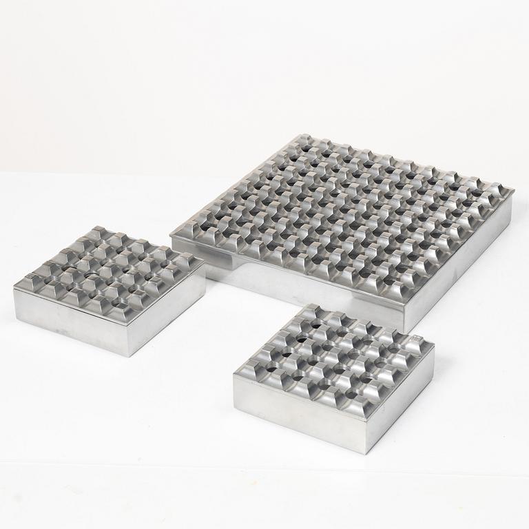 Beck & Ljung, ashtrays, 3 pieces, “Ultima”, second half of the 20th century.