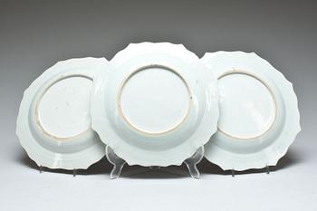 FAT, porslin, 3 st.  Kina, Qing dynastin, Qianlong, (1736-1795).