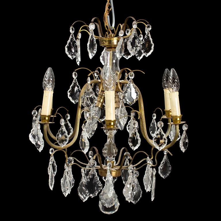 A mid 20th Century chandelier.