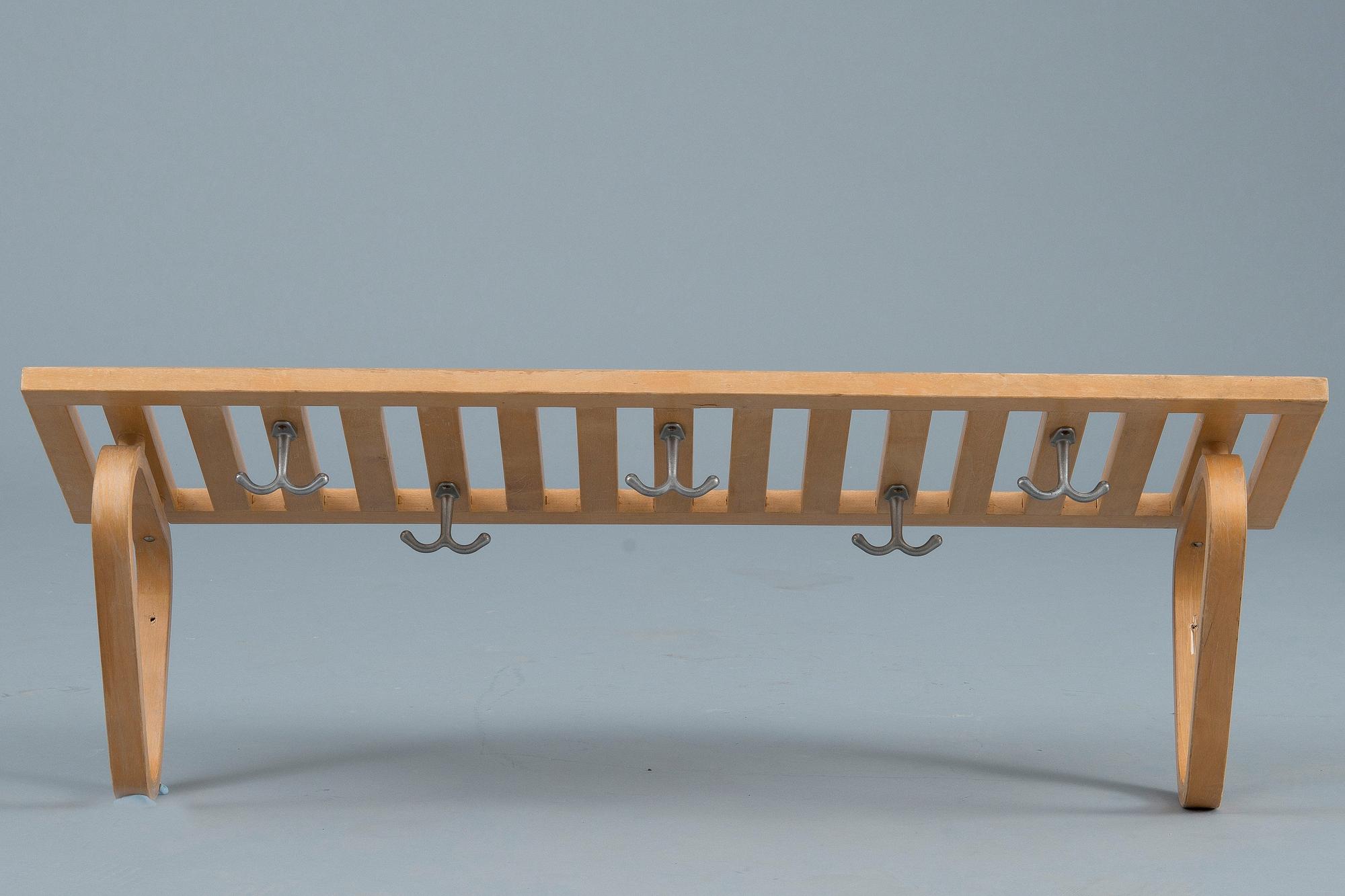 ALVAR AALTO, NAULAKKO.