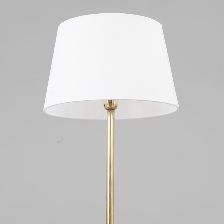 GOLVLAMPA, mässing, Sverige, 1900-tal.